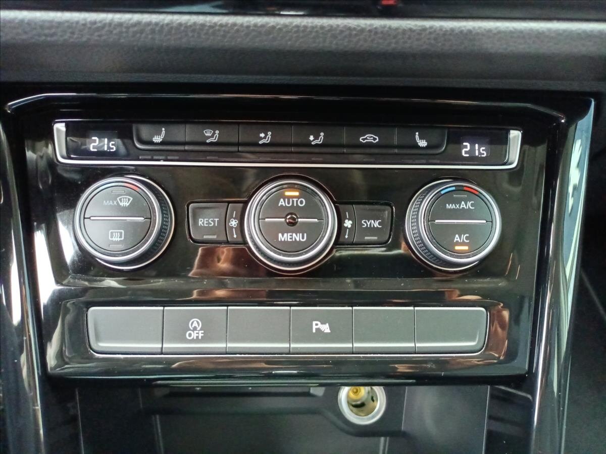 Volkswagen Touran SUV 1,4 l 110 kw