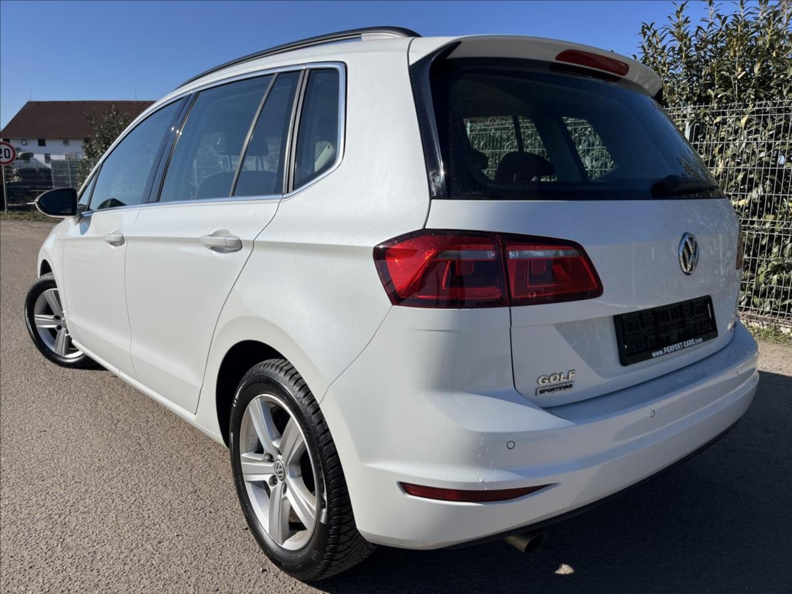 Volkswagen Golf Sportsvan 48