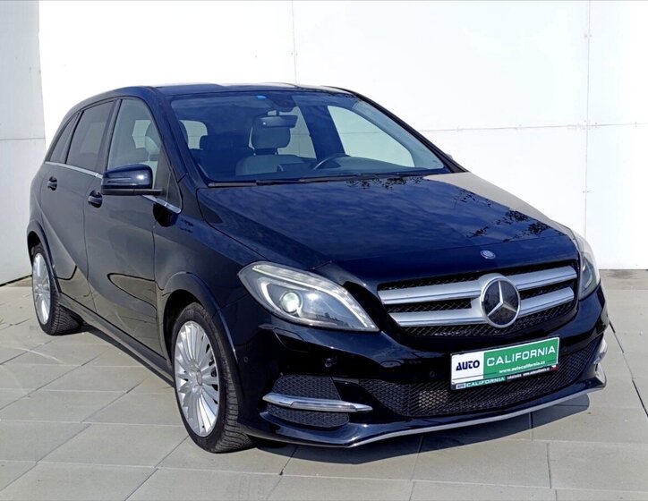 Mercedes-Benz Třídy B Kombi 2,0 l 115 kw
