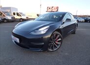 Tesla Model 3 7