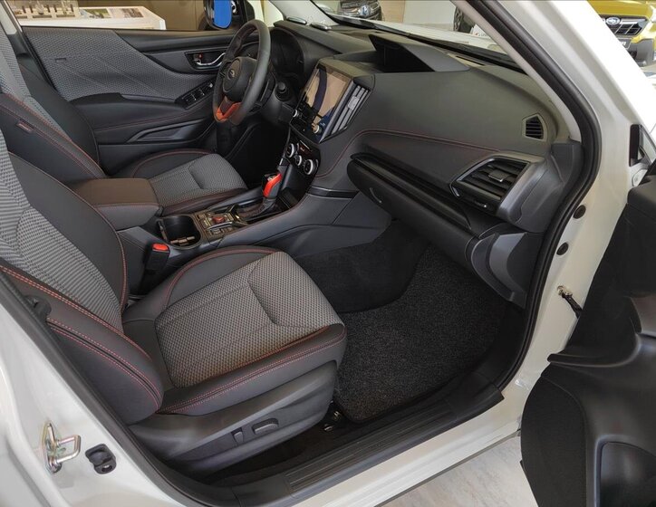 Subaru Forester SUV 2,0 l 110 kw