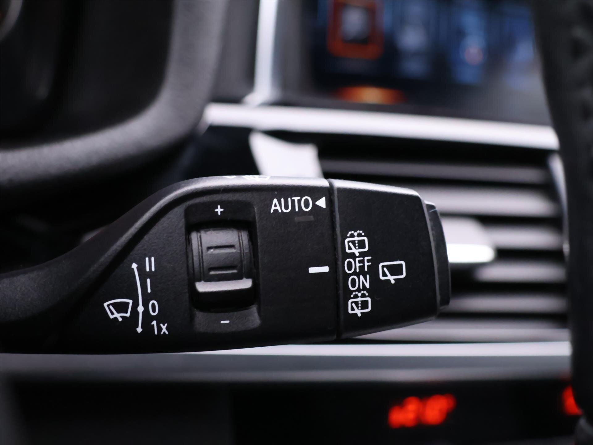 BMW X3 SUV / Terénní 3,0 l 190 kw