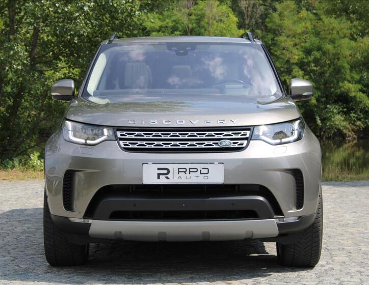 Land Rover Discovery 8