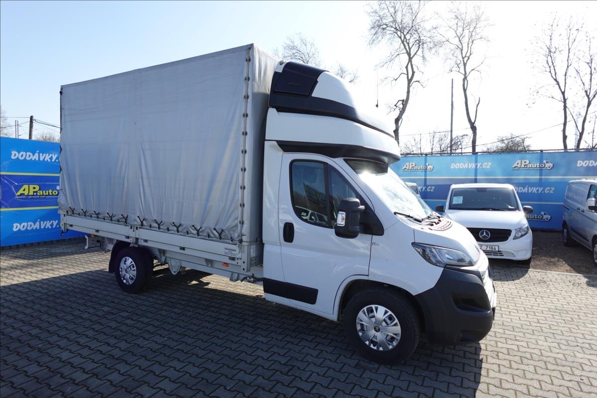 Peugeot Boxer Valník 2,2 l 121 kw