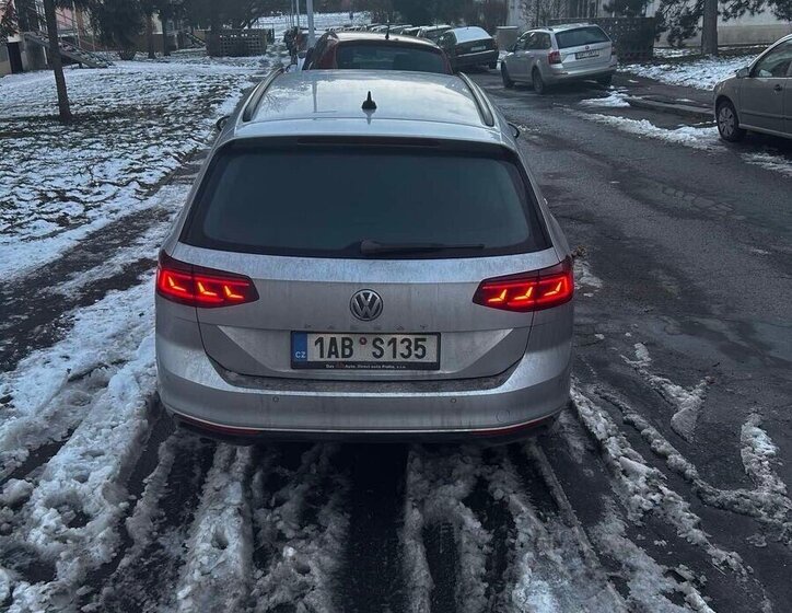 Volkswagen Passat Kombi 0,0 0