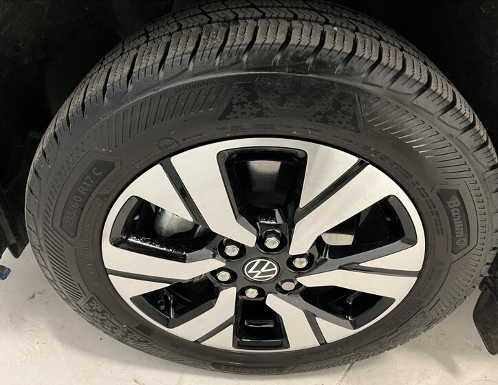 Volkswagen Caravelle 30