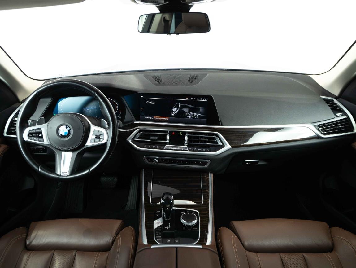 BMW X5 SUV / Terénní 3,0 l 210 kw