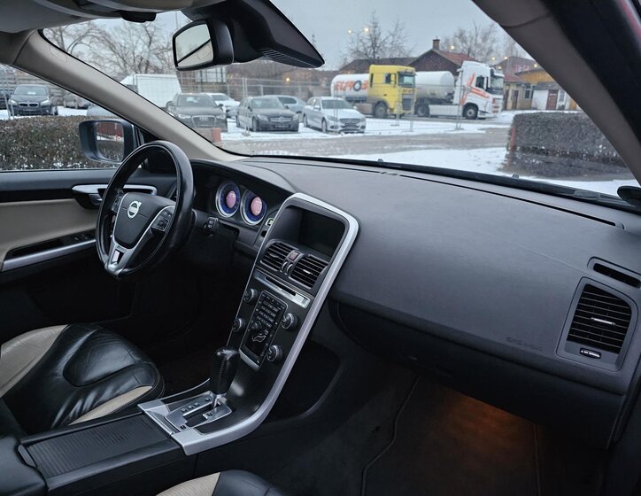 Volvo XC60 SUV 3,0 l 224 kw