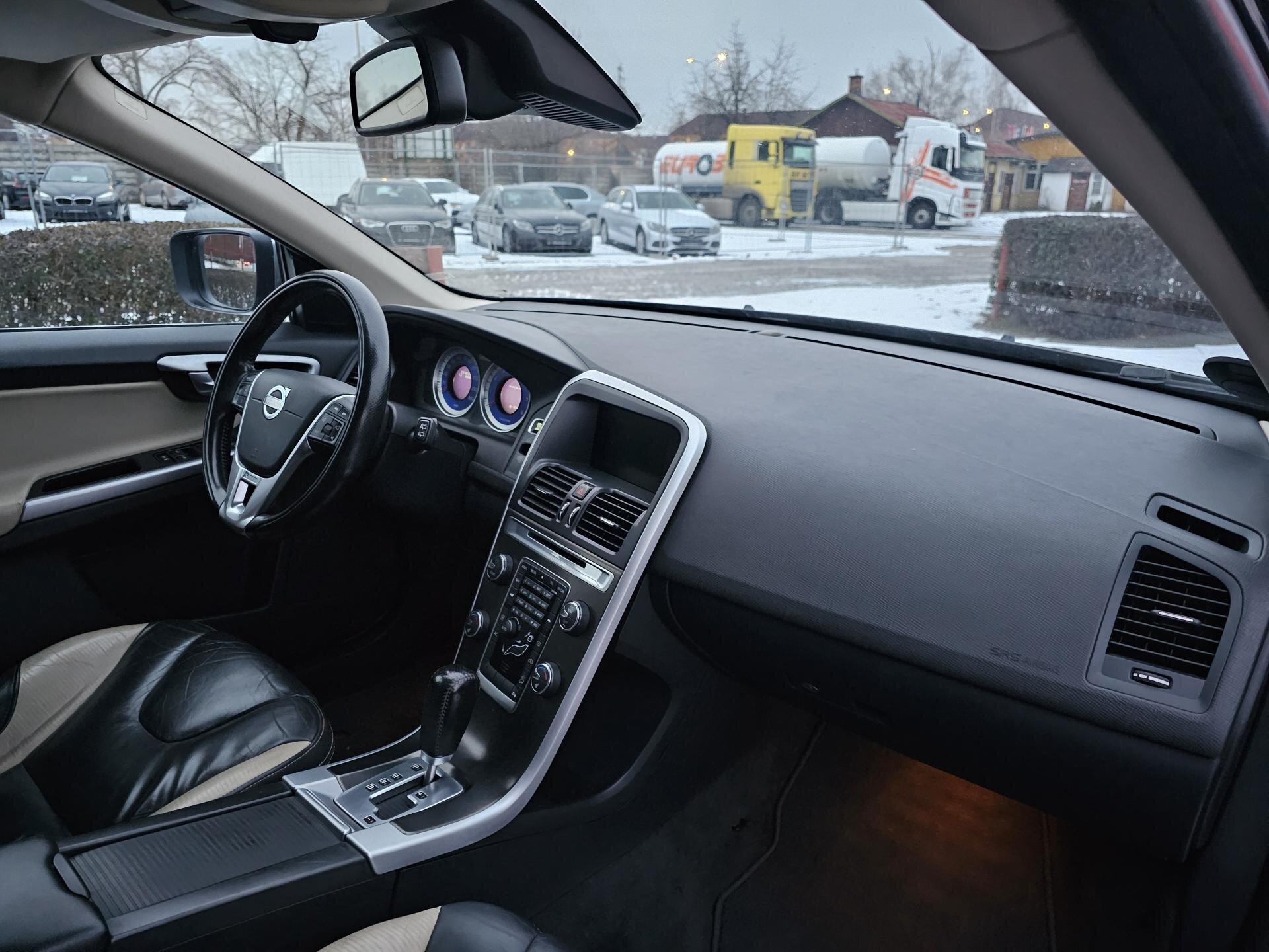 Volvo XC60 SUV 3,0 l 224 kw