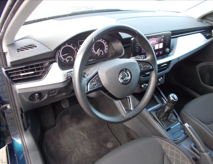 Škoda Kamiq SUV 999,0 85 kw