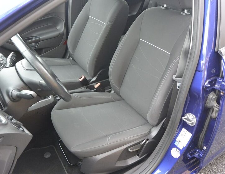 Ford Fiesta Hatchback 998,0 74 kw