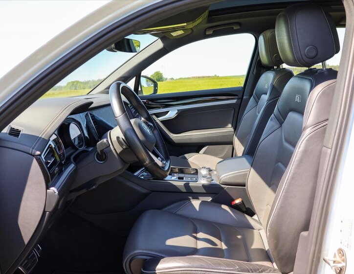 Volkswagen Touareg SUV 3,0 l 170 kw