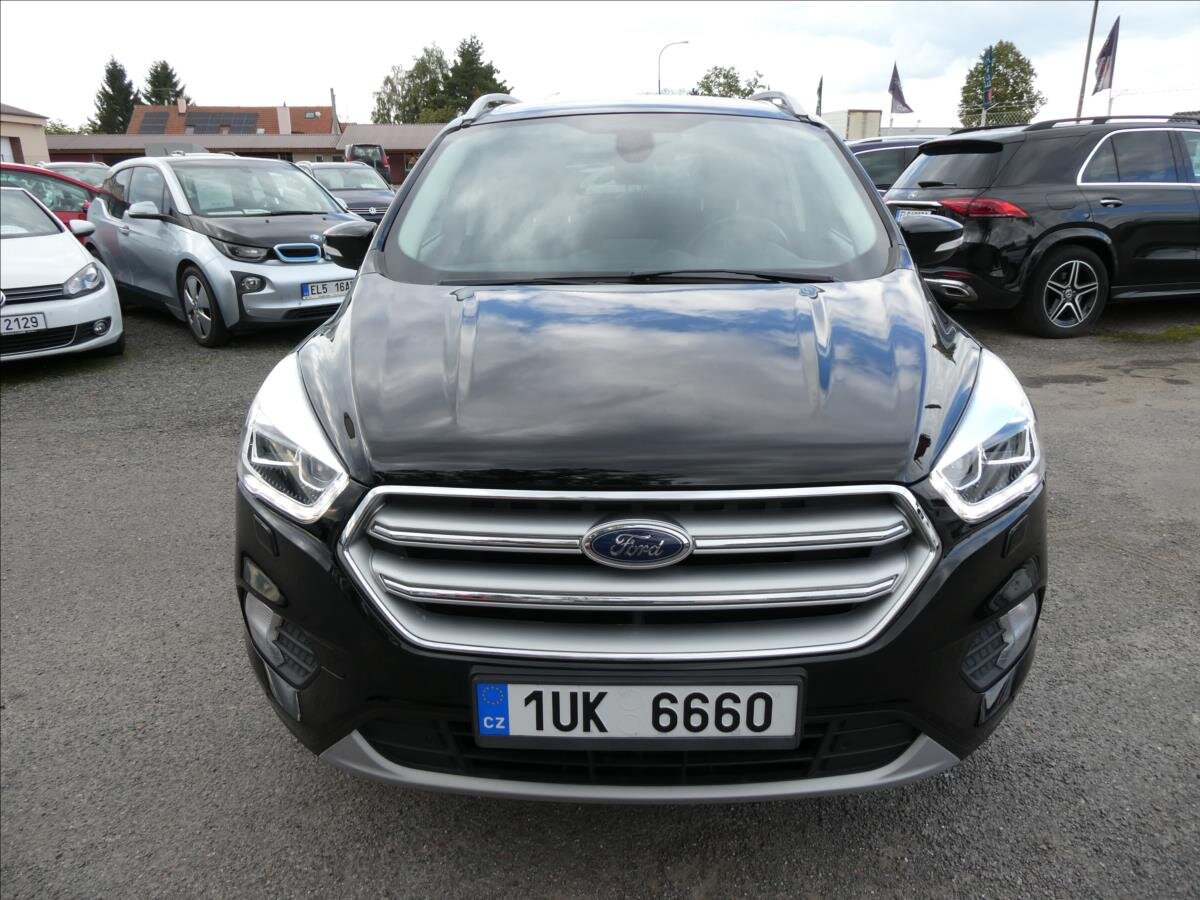 Ford Kuga SUV 1,5 l 110 kw