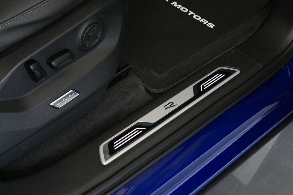 Volkswagen Touareg SUV / Terénní 3,0 l 210 kw