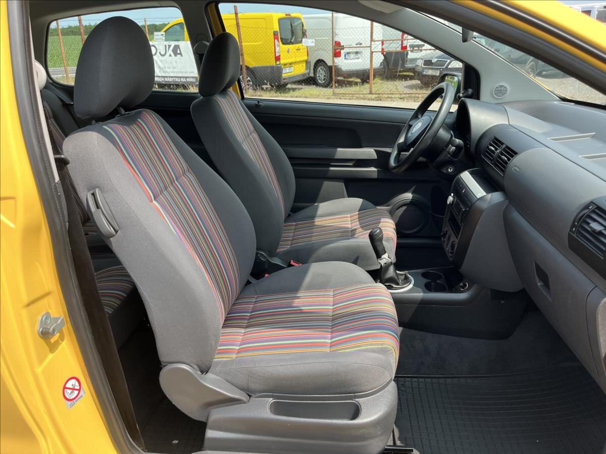 Volkswagen Fox Hatchback 1,2 l 40 kw