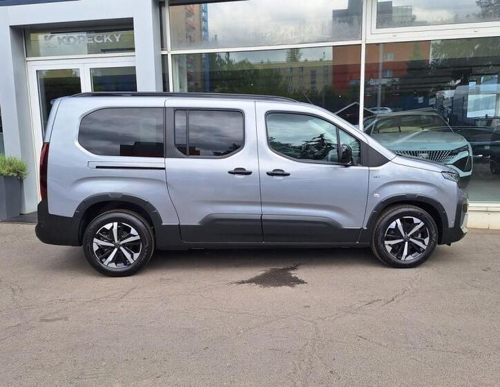 Peugeot Rifter 6