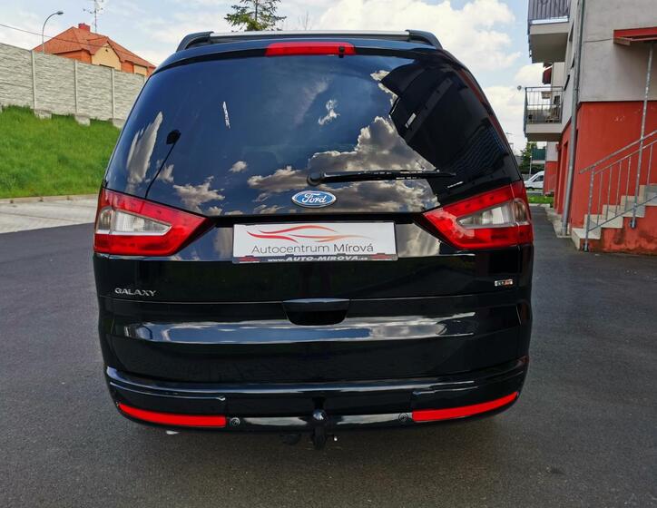 Ford Galaxy 8