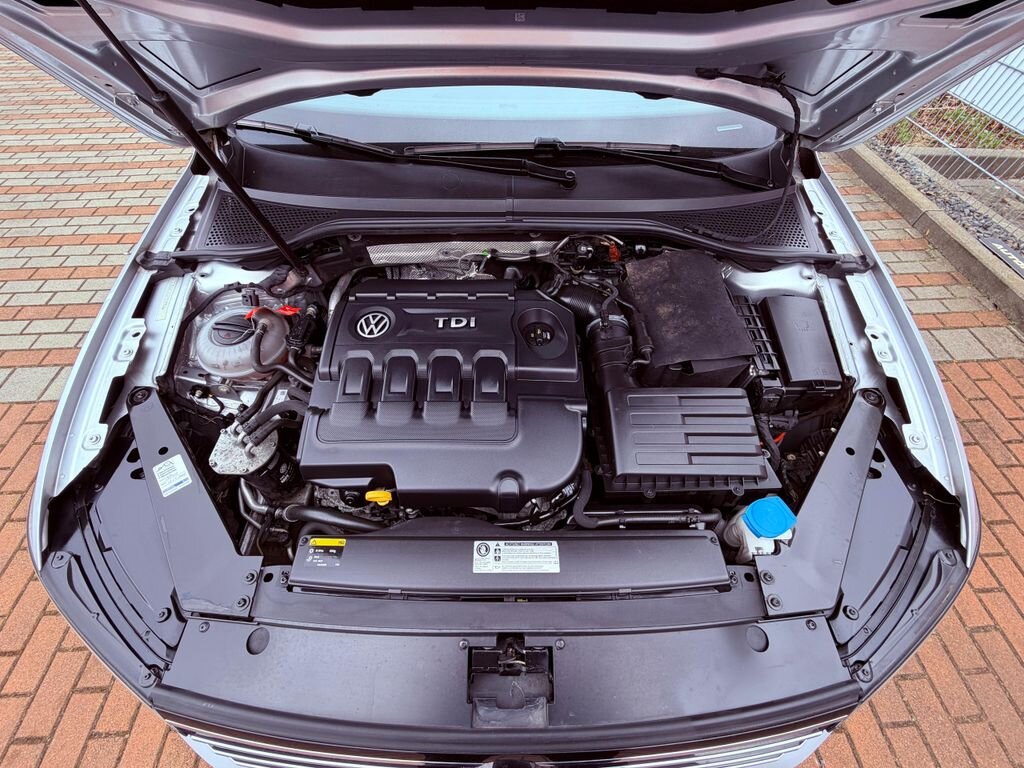 Volkswagen Passat Kombi 2,0 l 110 kw