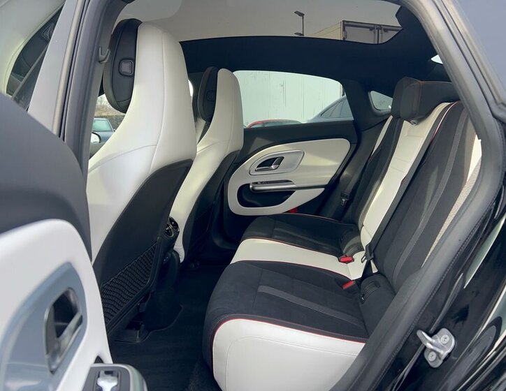 Mercedes-Benz CLA Kupé 0,0 200 kw