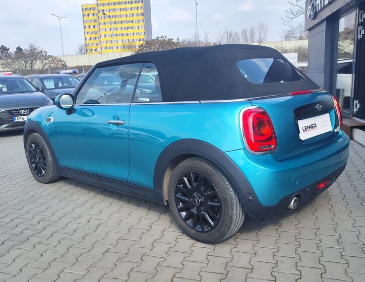 Mini Cooper Hatchback 1,5 l 85 kw