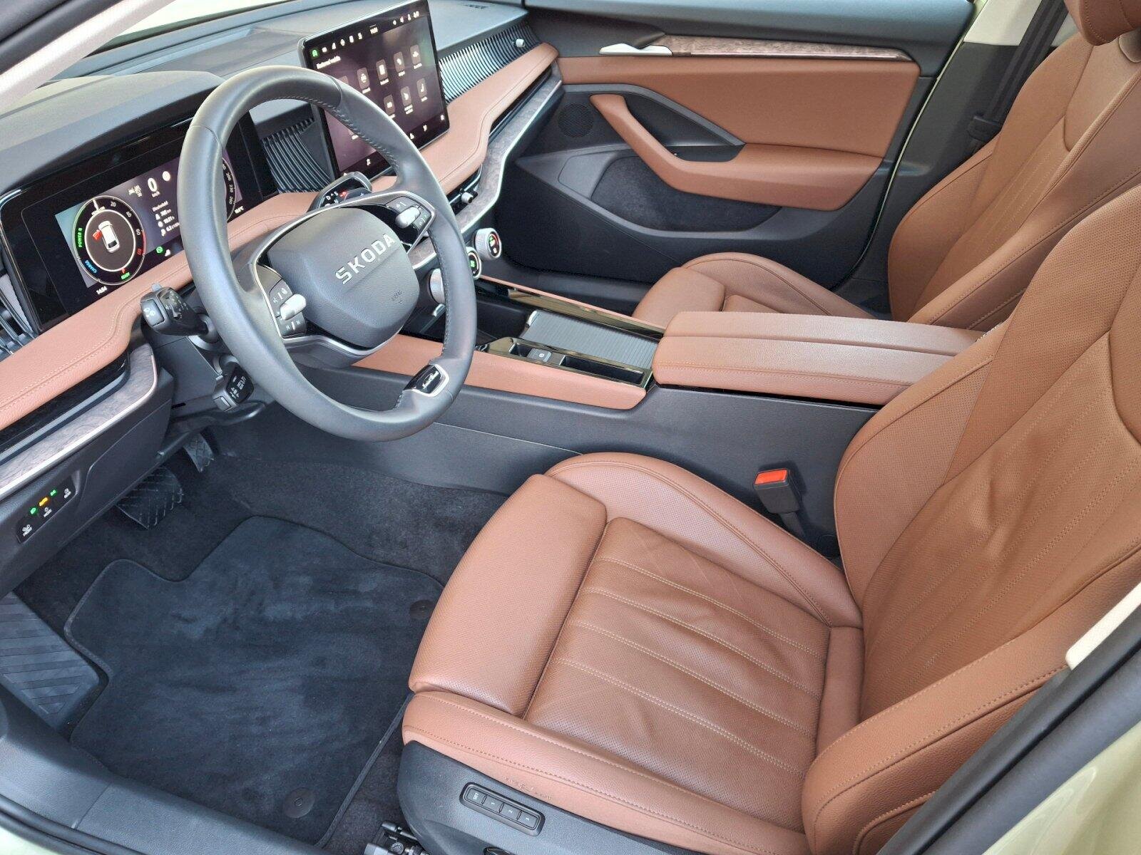 Škoda Superb Kombi 1,5 l 150 kw