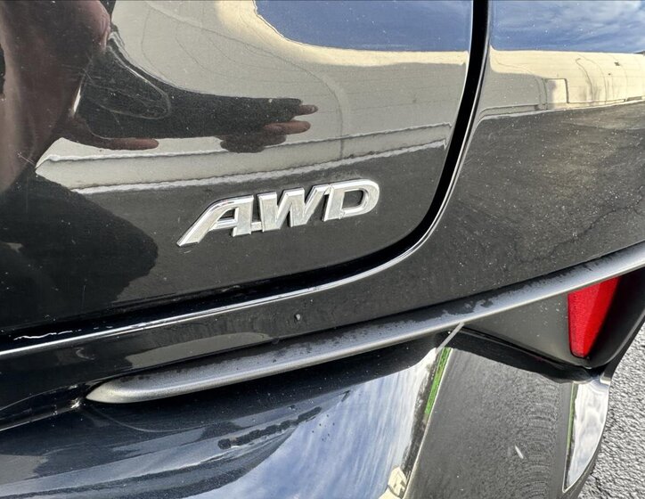 Toyota C-HR Hatchback 1,2 l 86 kw