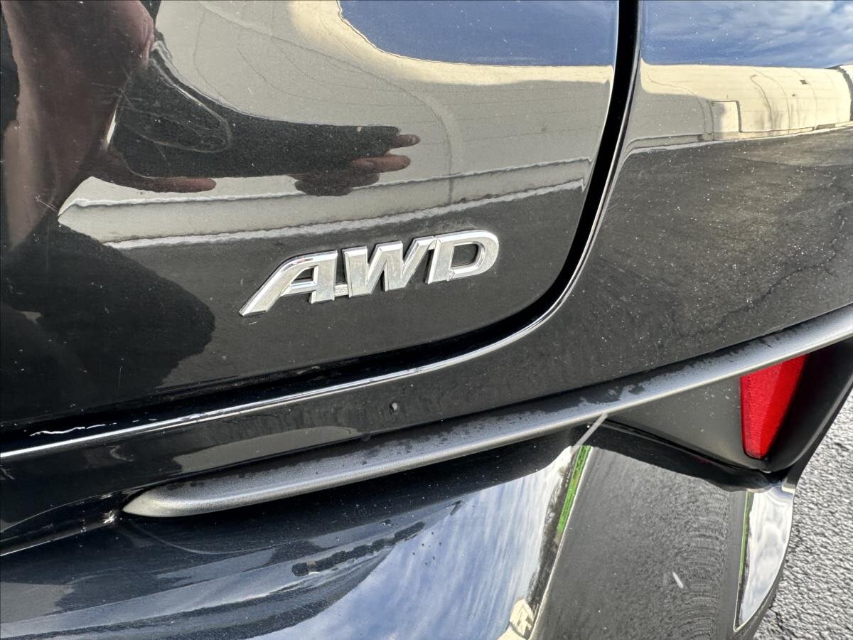 Toyota C-HR Hatchback 1,2 l 86 kw