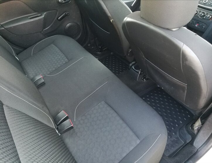 Dacia Logan Kombi 898,0 66 kw