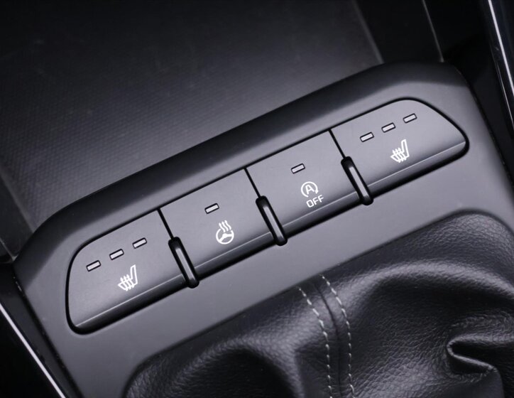 KIA Stonic SUV 998,0 88 kw