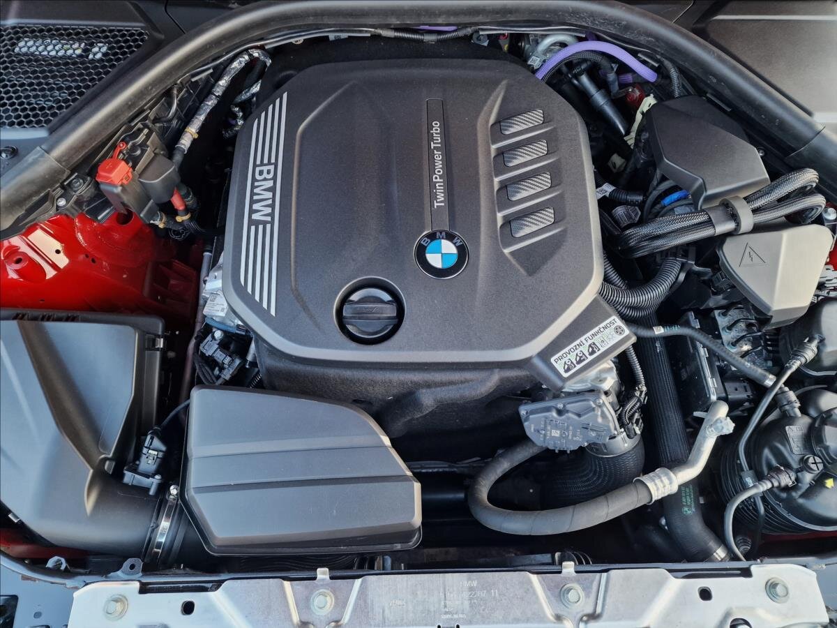 BMW Řada 3 Sedan / Limuzína 2,0 l 140 kw