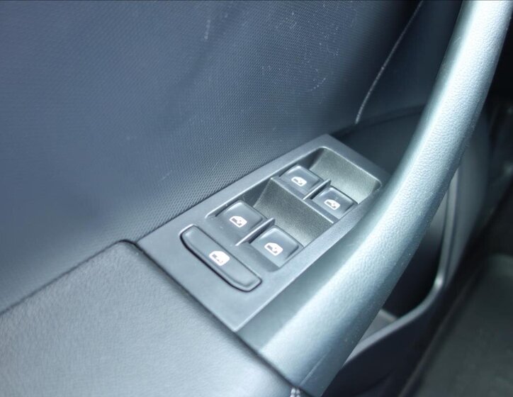 Škoda Rapid Hatchback 1,4 l 66 kw