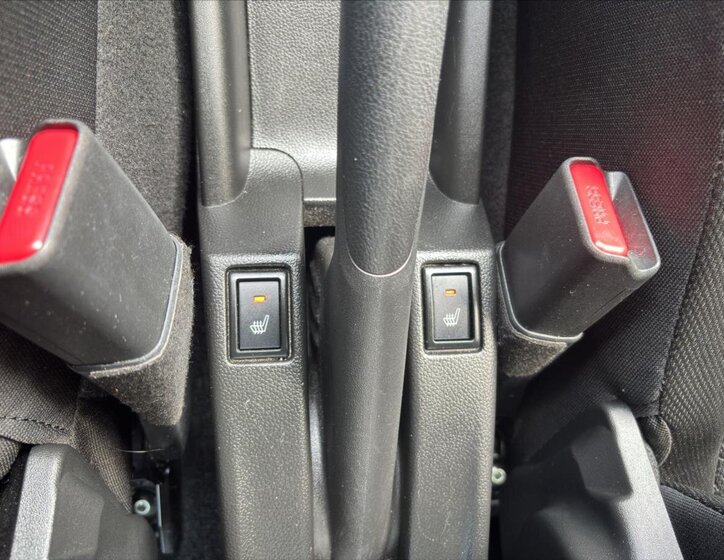 Suzuki Swift Hatchback 1,2 l 61 kw