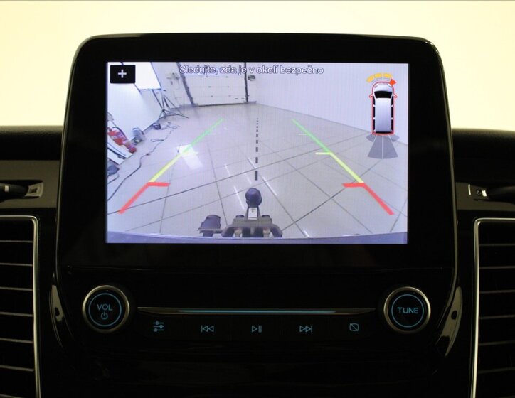 Ford Tourneo Custom MPV 2,0 l 136 kw