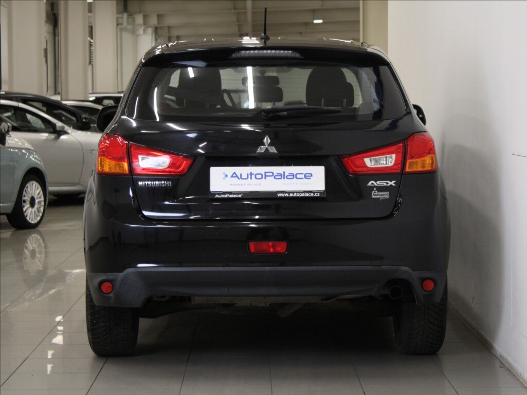 Mitsubishi ASX SUV 1,6 l 86 kw