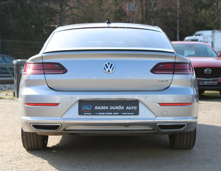 Volkswagen Arteon Liftback 2,0 l 176 kw