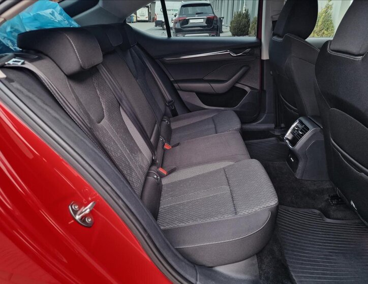 Škoda Octavia Liftback 1,5 l 110 kw