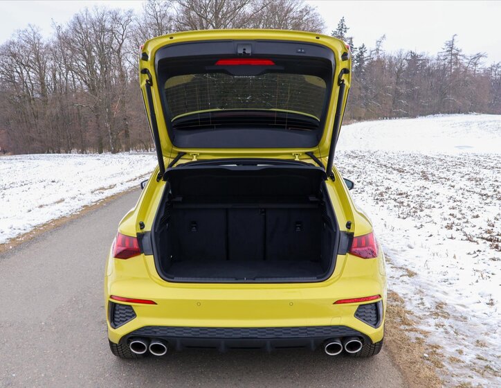 Audi S3 Hatchback 2,0 l 228 kw