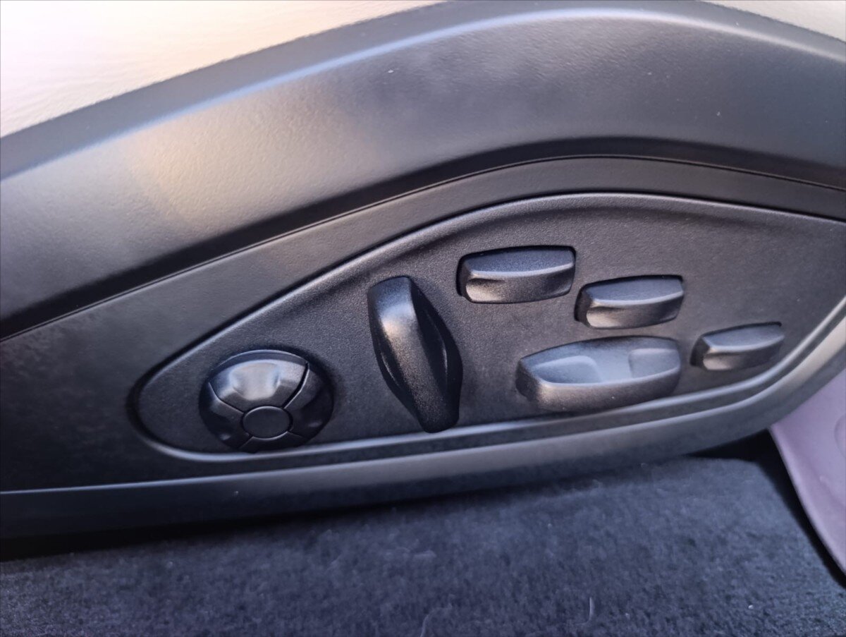 Porsche Taycan Kombi 0,0 560 kw