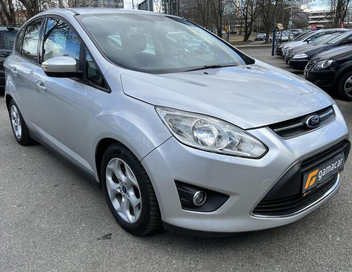 Ford C-MAX 23