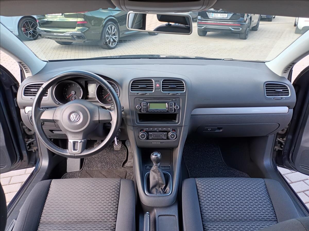 Volkswagen Golf Hatchback 1,4 l 59 kw