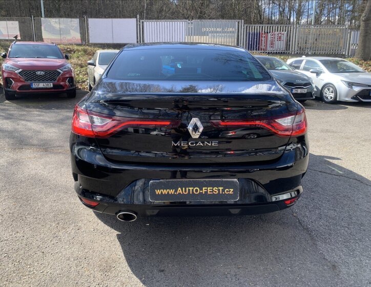 Renault Mégane Sedan / Limuzína 1,5 l 81 kw