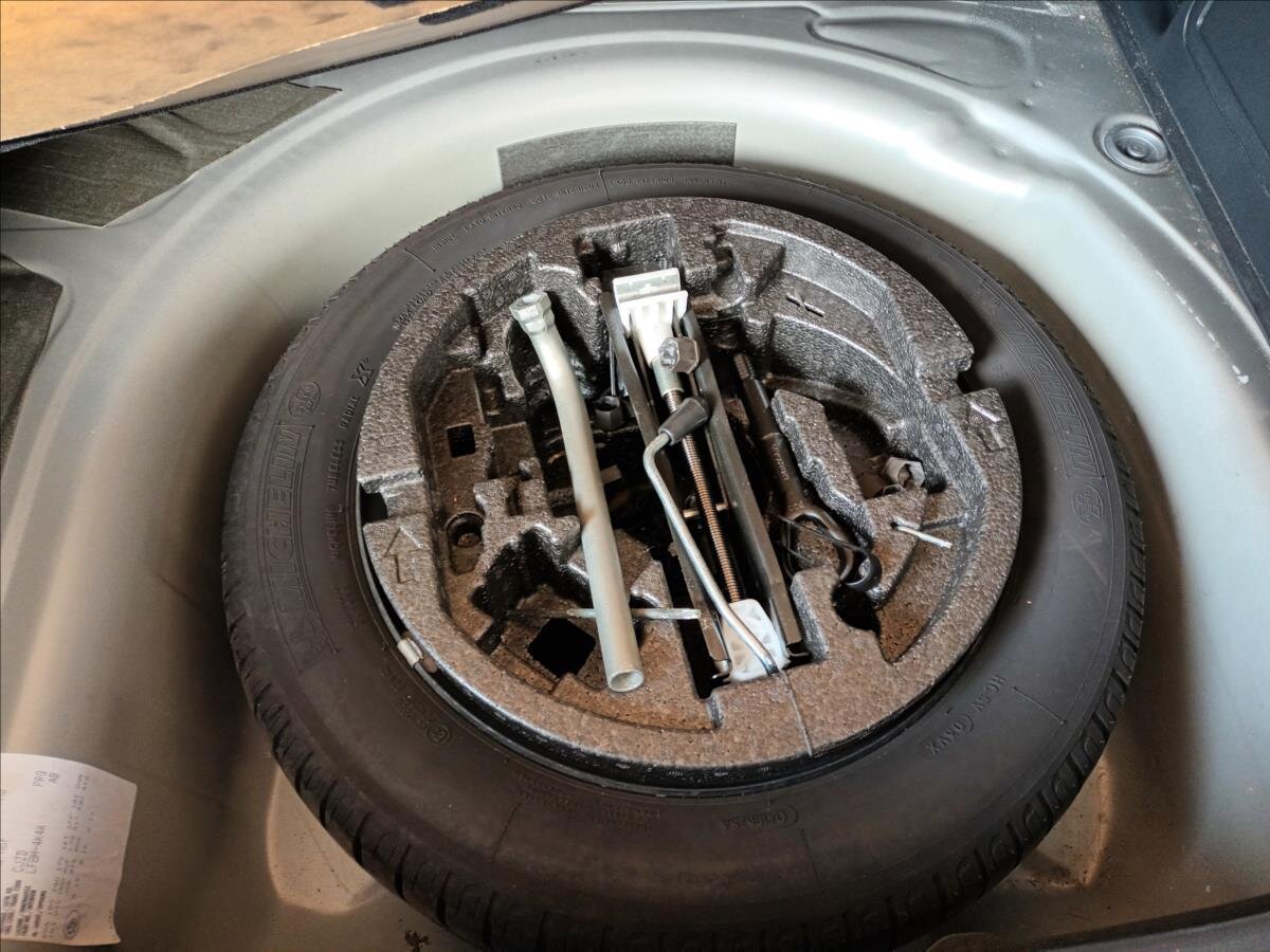 Škoda Rapid Hatchback 1,2 l 81 kw