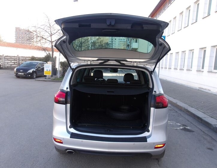 Opel Zafira Kombi 2,0 l 125 kw