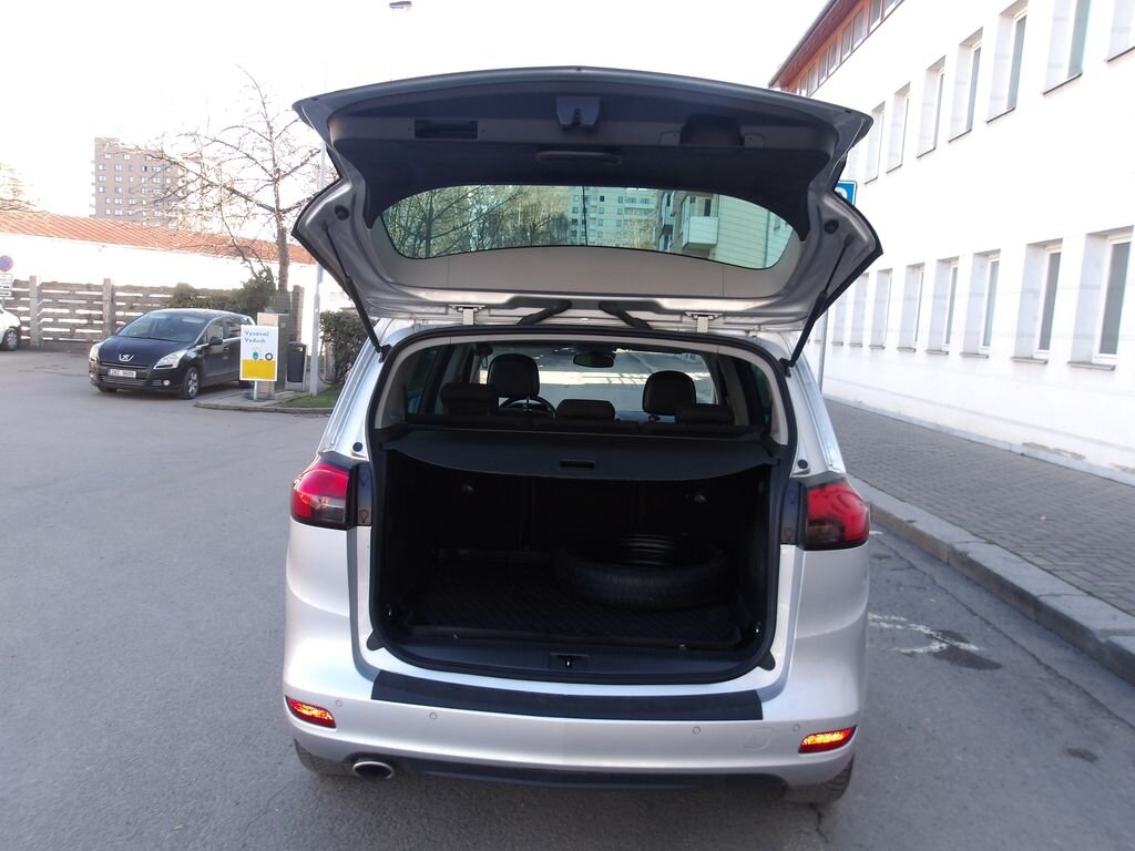 Opel Zafira Kombi 2,0 l 125 kw