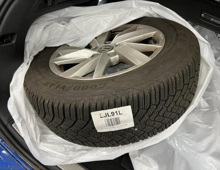 Volkswagen Passat 11