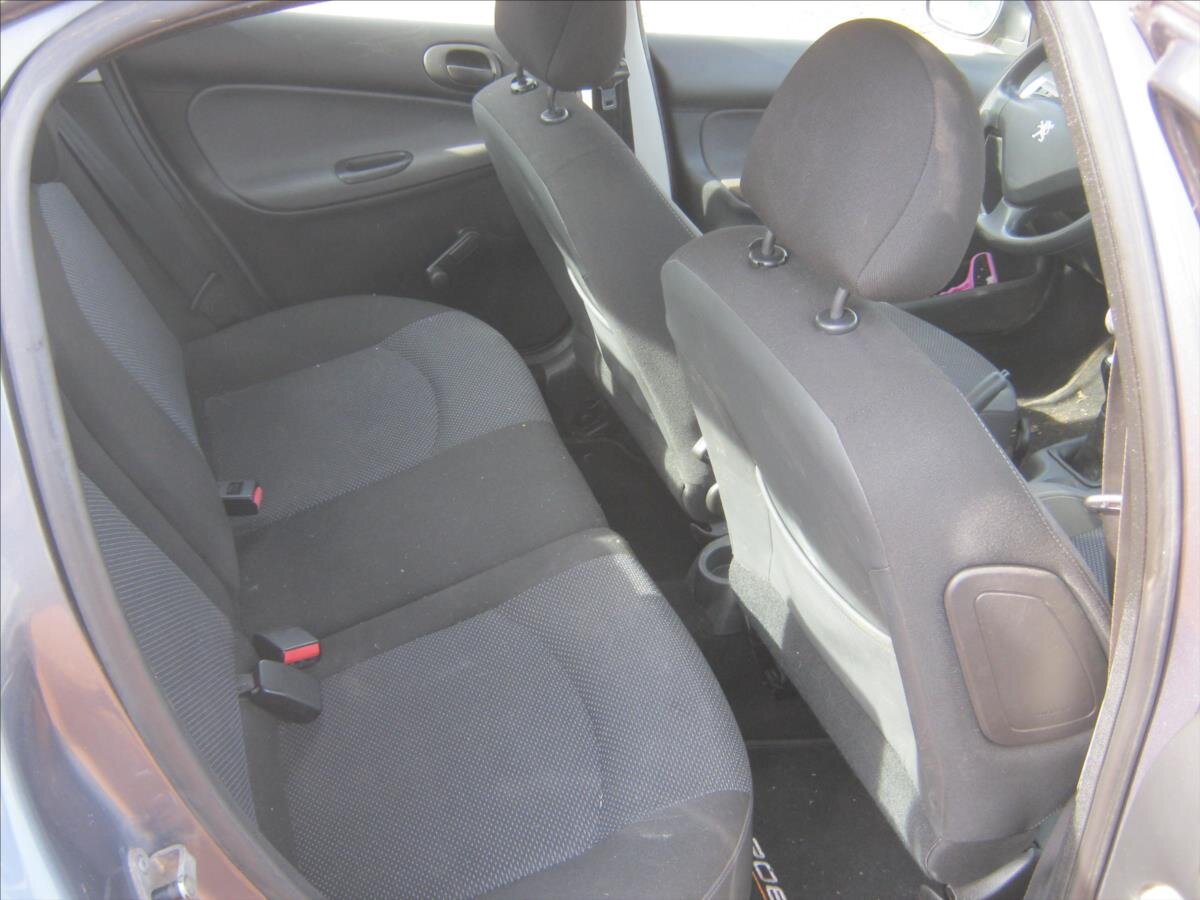 Peugeot 206 Hatchback 1,4 l 50 kw