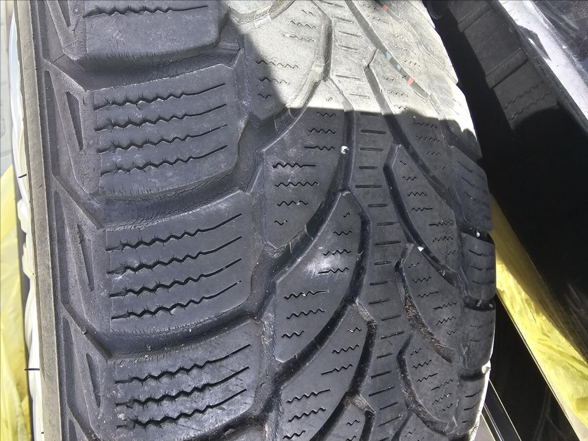 Volkswagen Golf Kombi 2,0 l 110 kw