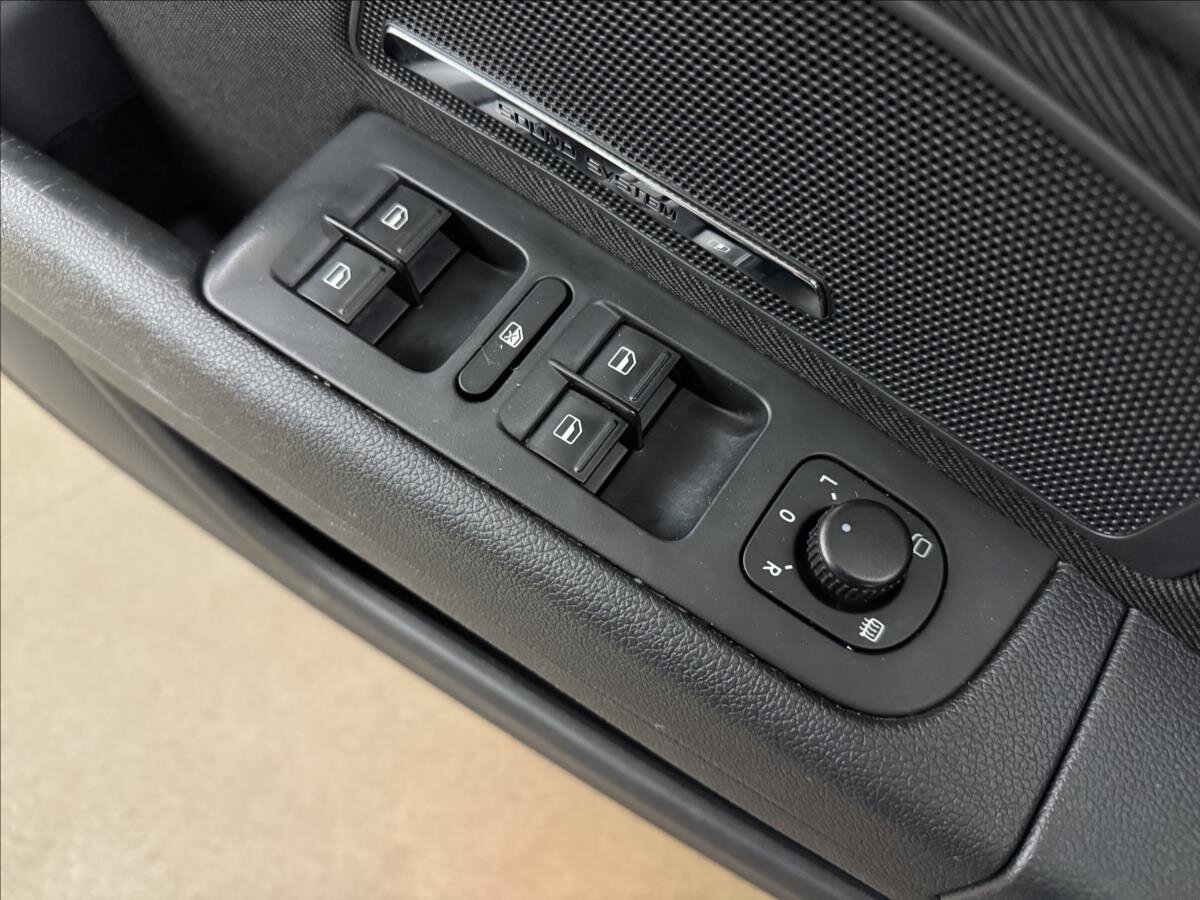 Škoda Superb Kombi 2,0 l 103 kw