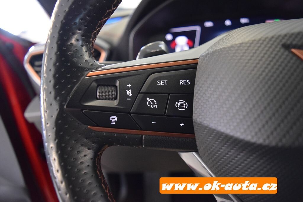 Cupra Formentor SUV / Terénní 2,0 l 110 kw