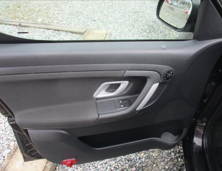 Škoda Roomster Kombi 1,2 l 51 kw